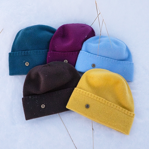 Aqua   //   Burgunder   //   Lyseblå   //   Mørk Brun   //   Gul